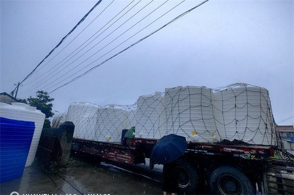 塑料水箱的10大優(yōu)勢：輕便、耐腐蝕、壽命長