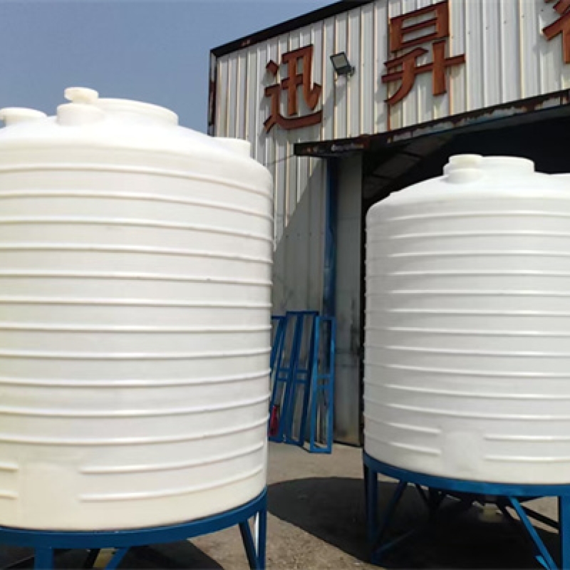 [field:title function='html2text(@me)'/]